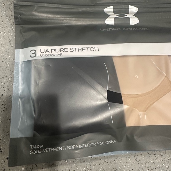 Under Armour women’s underwear- Black, Tan, Cream -3 Pack - Picture 2 of 4